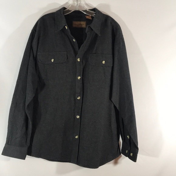 CLEAR WATER OUTFITTERS Other - CLEARWATER OUTFITTERS💯% Cotton Flannel Gray Shirt